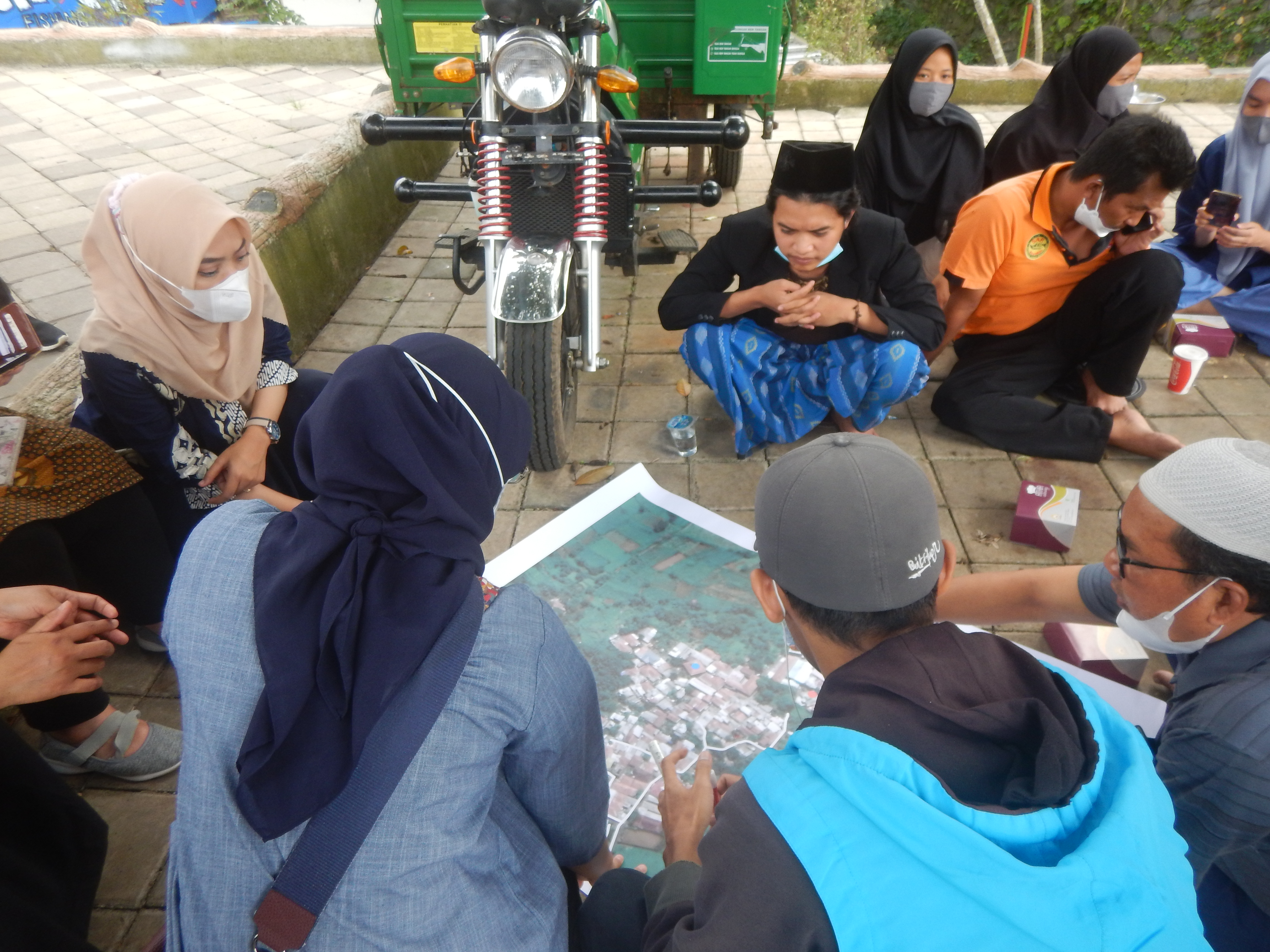Community-Based Environmental Planning  – Kampung Cikeas, Bogor - Image 6